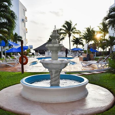Imperial Las Perlas Cancun Exterior photo