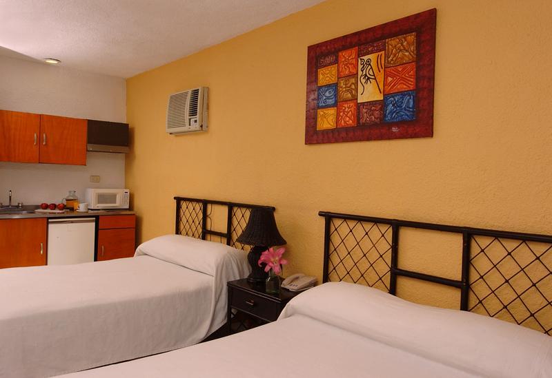 Imperial Las Perlas Cancun Exterior photo